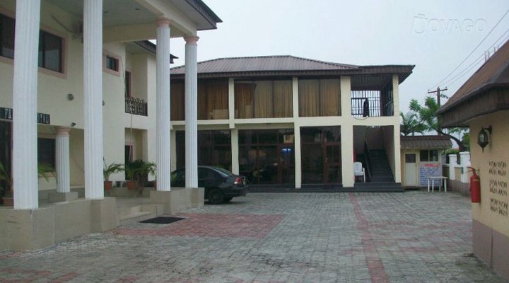 Freemans Hotel, Calabar
