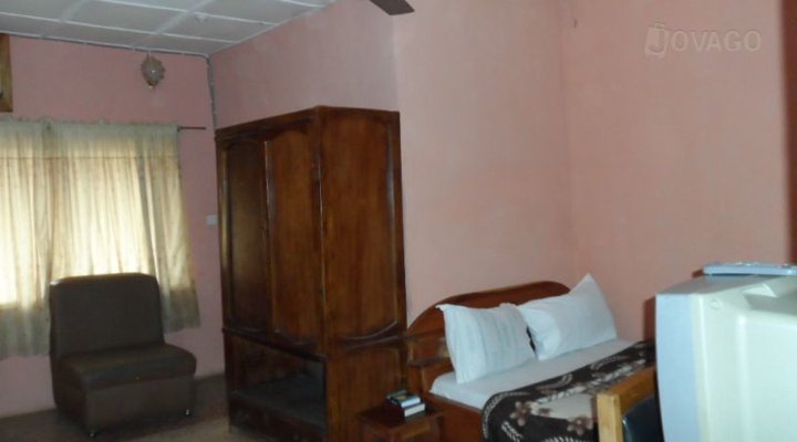 Chynyby Garden Suite
