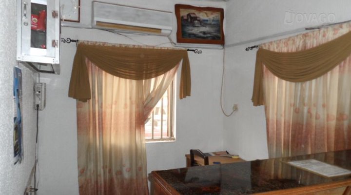 Chynyby Garden Suite