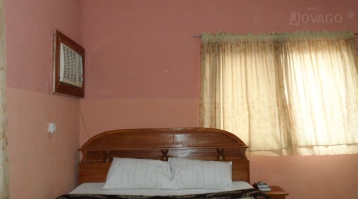 Chynyby Garden Suite