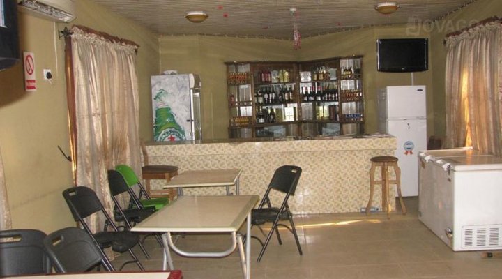 Ben-K Guest House & Relaxation Centre