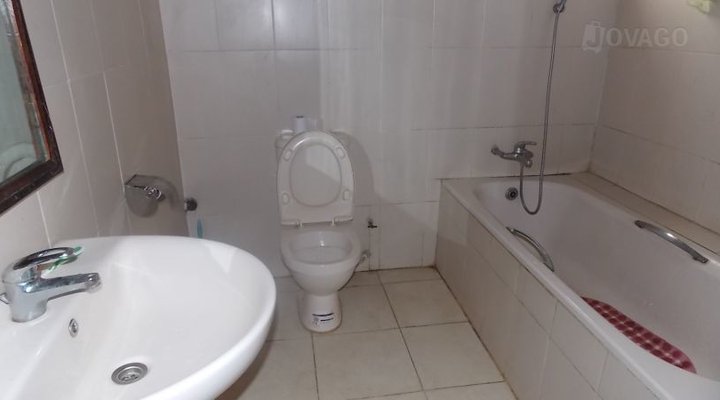 Shalom Signature Suites