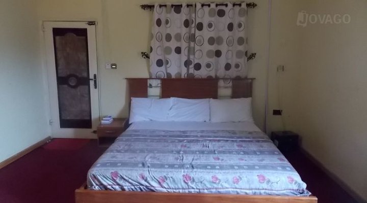 Shalom Signature Suites