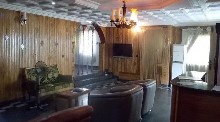 Shalom Signature Suites