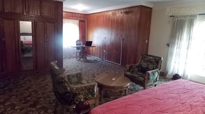 Shalom Signature Suites