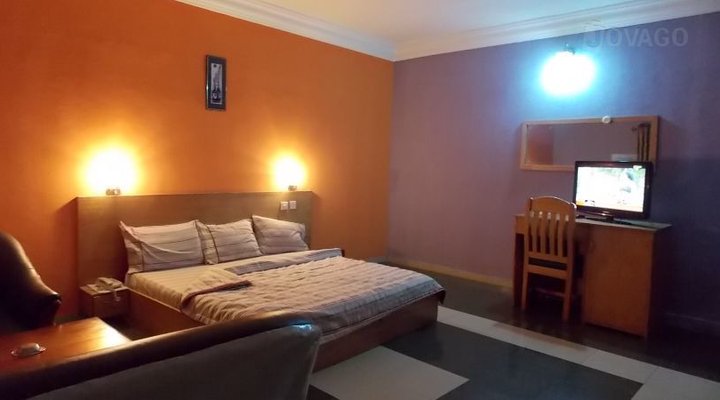 Marble Arch Hotel & Events Place