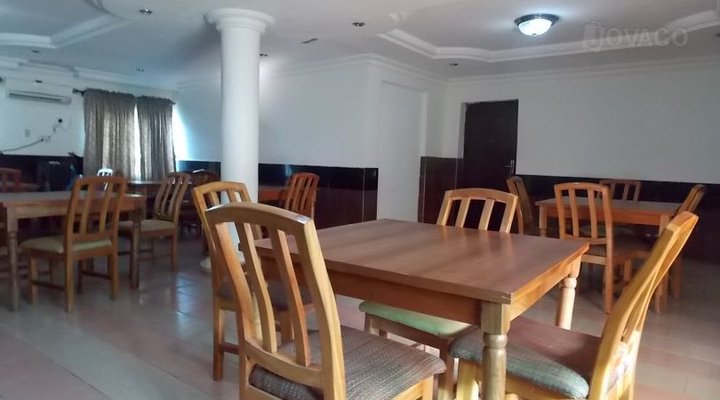 Mile End Hotel & Suite