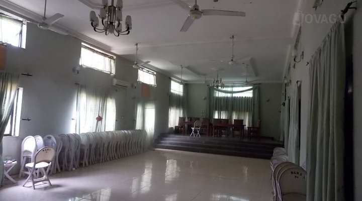 Royal Garden Hotel, Awka