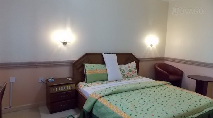 J Jumac Hotel and Tower
