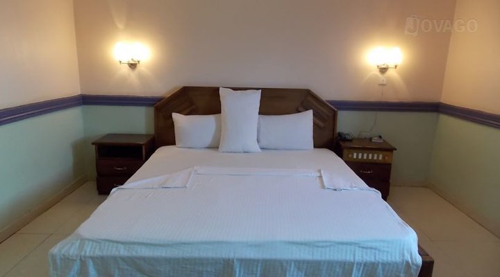 J Jumac Hotel and Tower