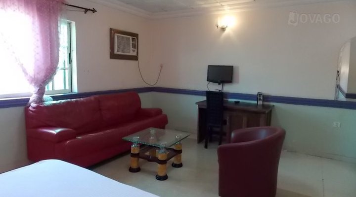 J Jumac Hotel and Tower