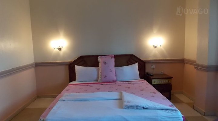 J Jumac Hotel and Tower
