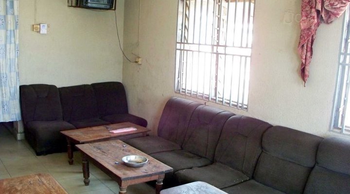 Baseline Guest House Annex (Oloje)
