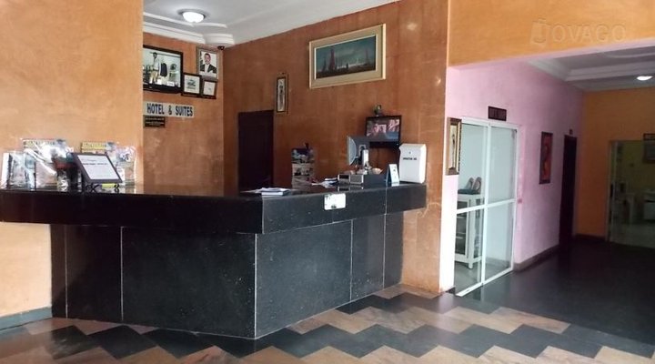 Seagate Hotel And Suites