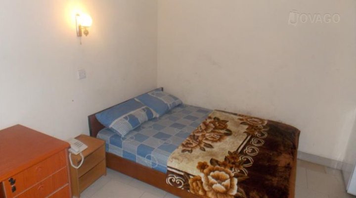 Service and Smile Hotel