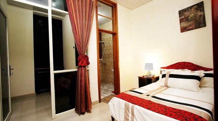 St. Augustine Apartment & Hotel