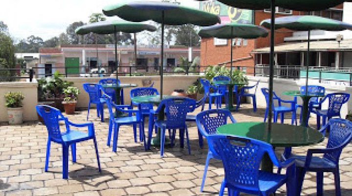 Meru Safari Hotel