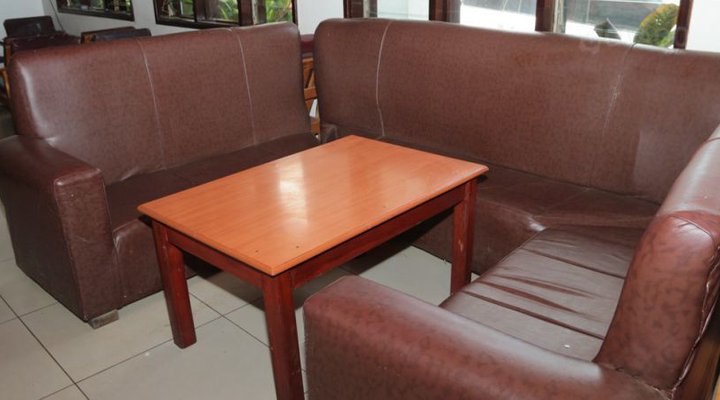 Meru Safari Hotel