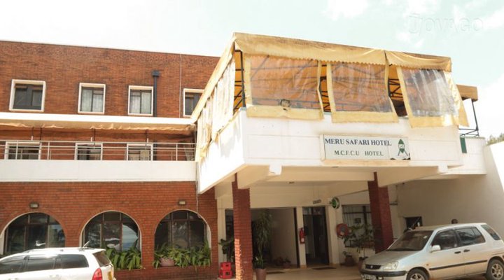 Meru Safari Hotel