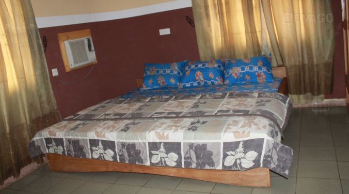 Omoosorun Hotel And Suites