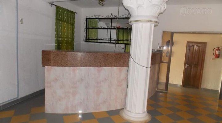 Chykies Hotel And Suites