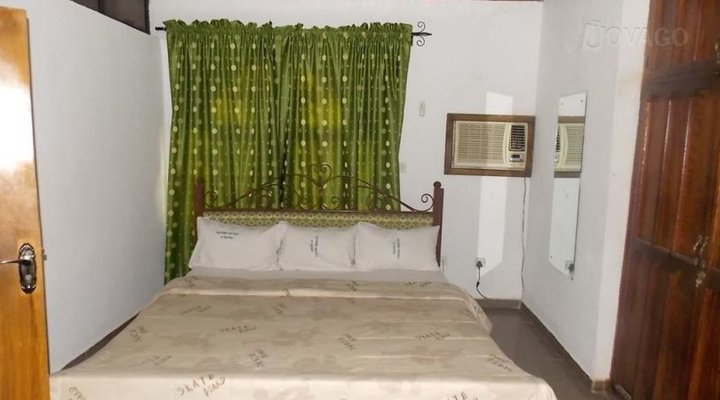 Chykies Hotel And Suites