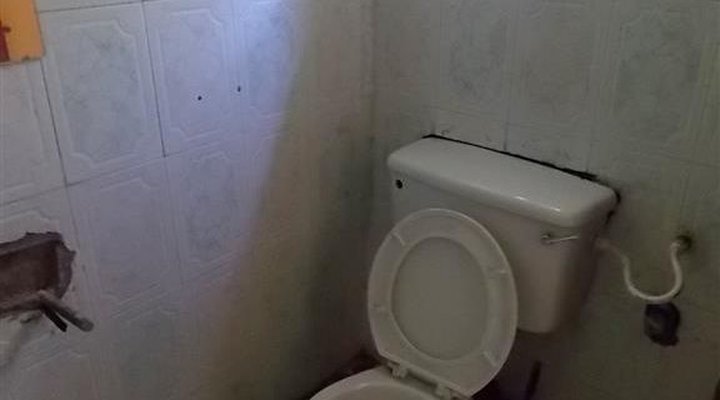 Chykies Hotel And Suites