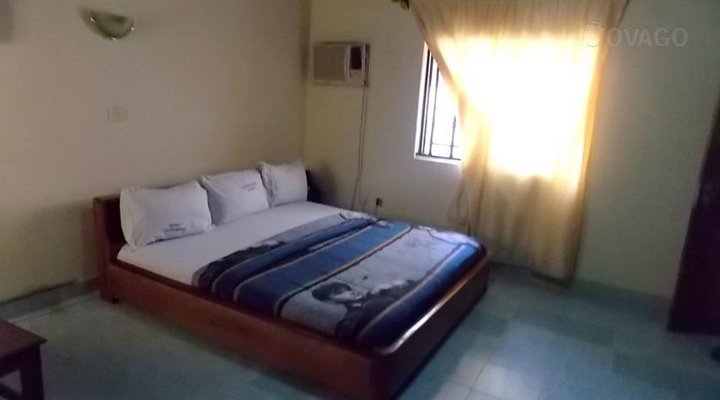 Chykies Hotel And Suites