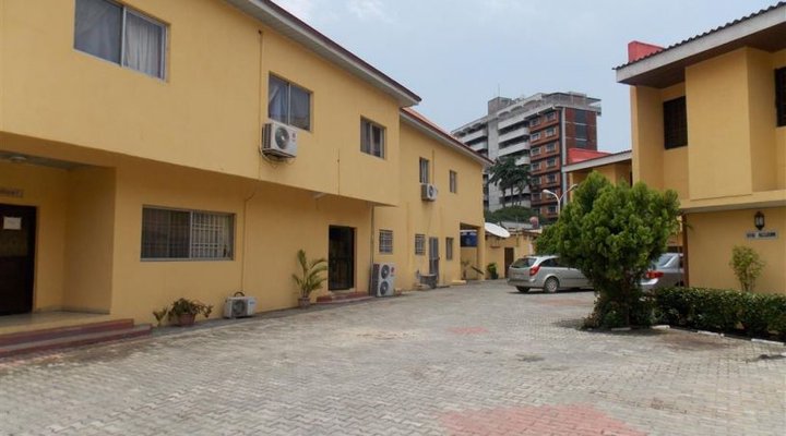 Royal Tropicana Hotels Ltd