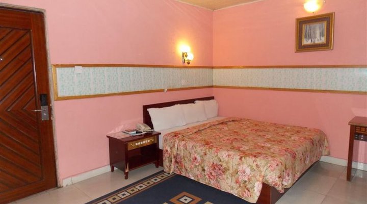 Royal Tropicana Hotels Ltd