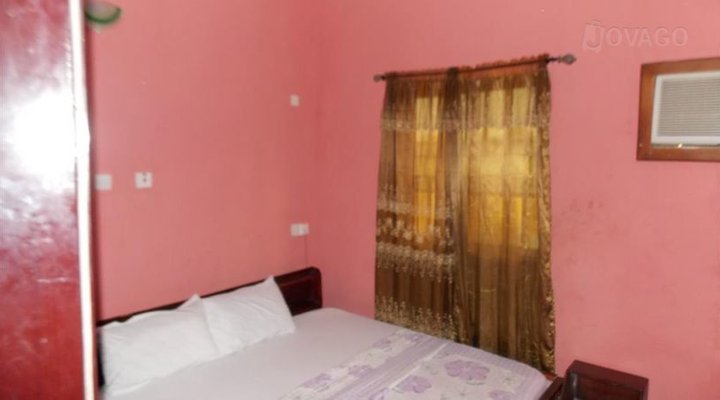 Mbara New York Hotel