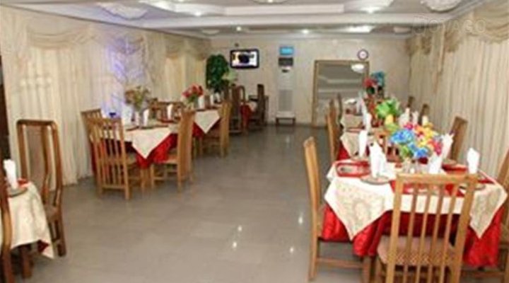 Randekhi Royal Hotel