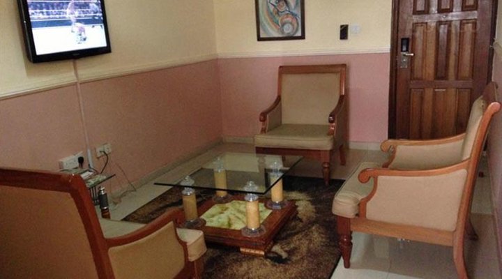 Randekhi Royal Hotel