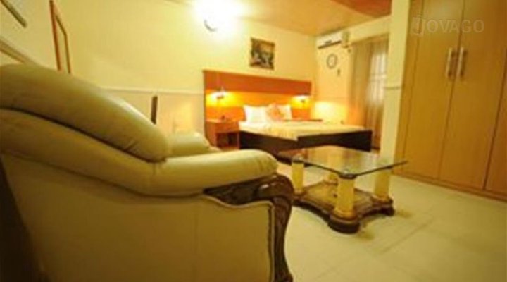 Randekhi Royal Hotel