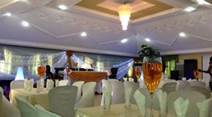 Randekhi Royal Hotel