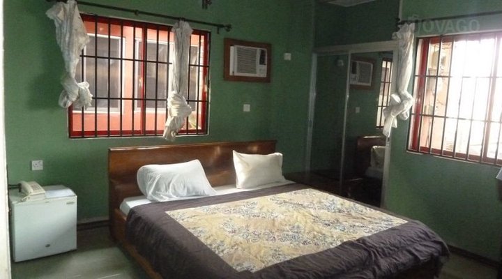 Excel Suites Lodge