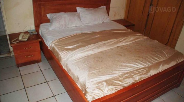 Tomaso Kings Palace Guest House