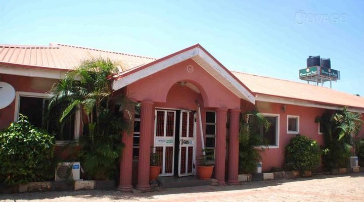 Tomaso Kings Palace Guest House