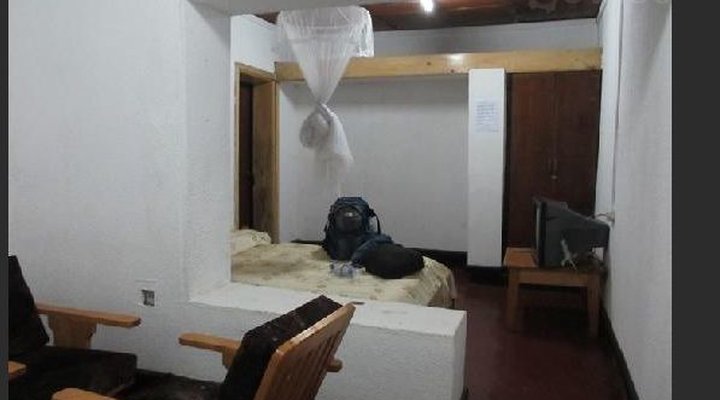 Kinigi Guest House