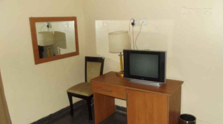 Grand Riviera Hotel and Suites