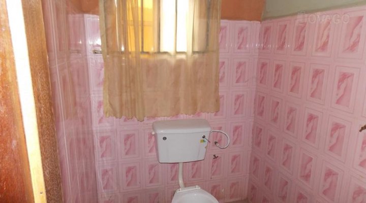 El-Clon Guest House