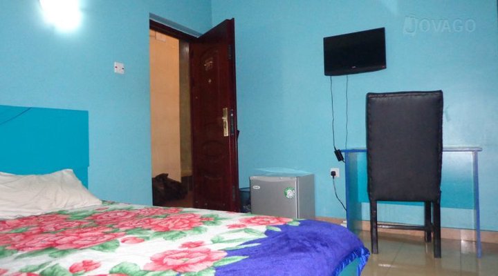 La Hero Hotel Limited