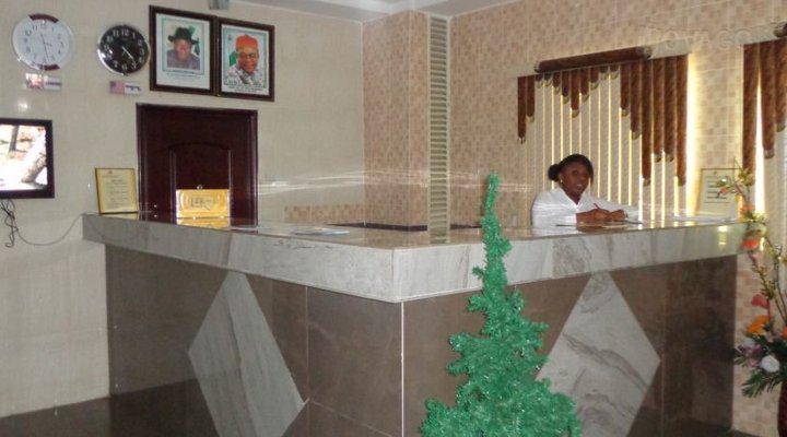 La Hero Hotel Limited