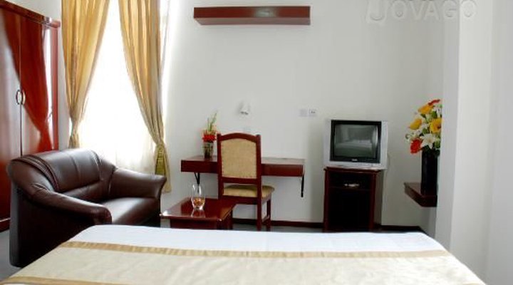The Grand Villa Hotel