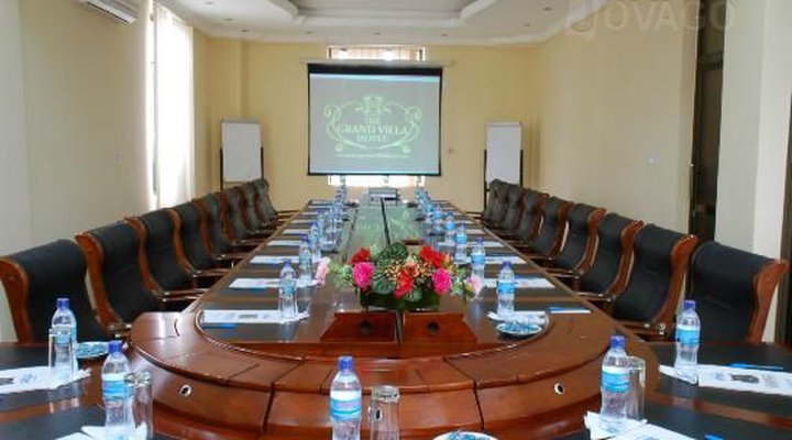 The Grand Villa Hotel