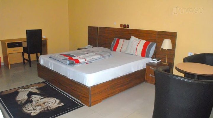 Ingoditari Guest House
