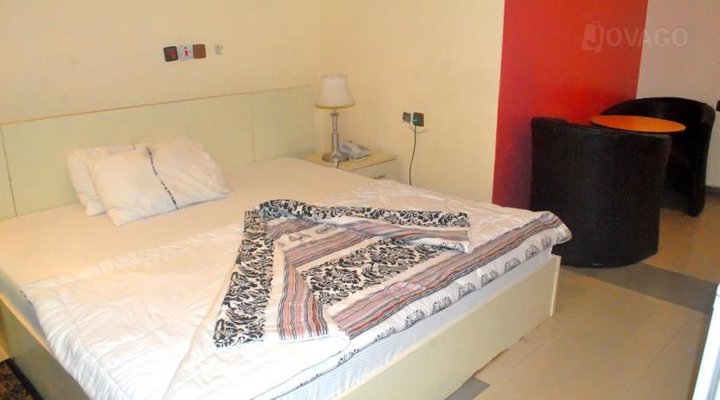 Ingoditari Guest House