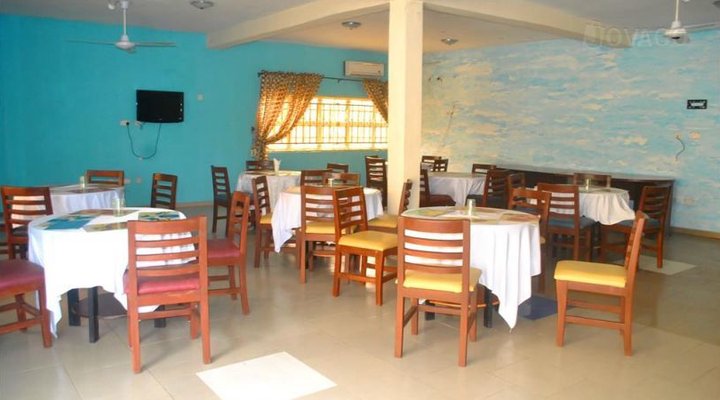 Ingoditari Guest House