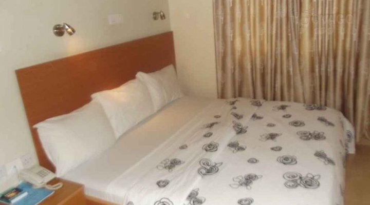 La Nueva Hotel and Resort