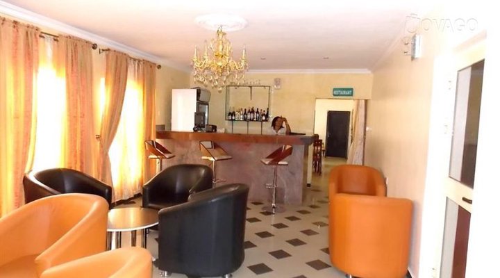 Kim Royal Hotel And Suites